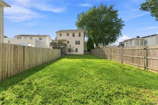 25 Plaza Street, Cranston, RI 02920