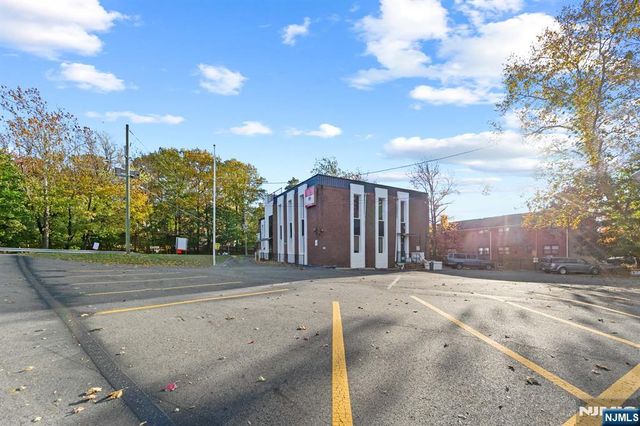 201 Lower Notch Road, Little Falls, NJ 07424