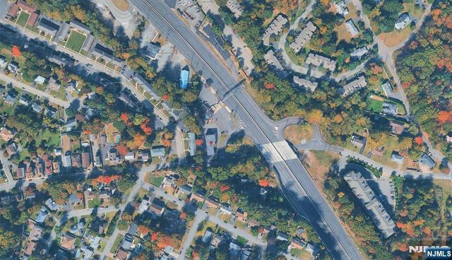 201 Lower Notch Road, Little Falls, NJ 07424