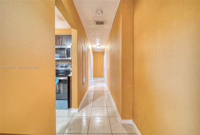 2451 NW 182nd Ter, Miami Gardens, FL 33056