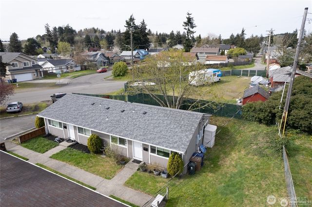 3703 S Manitou, Tacoma, WA 98409