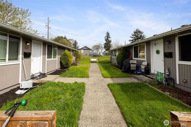 3703 S Manitou, Tacoma, WA 98409