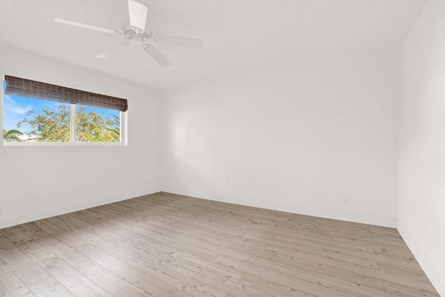 32 Colonial Club Drive 203, Boynton Beach, FL 33435