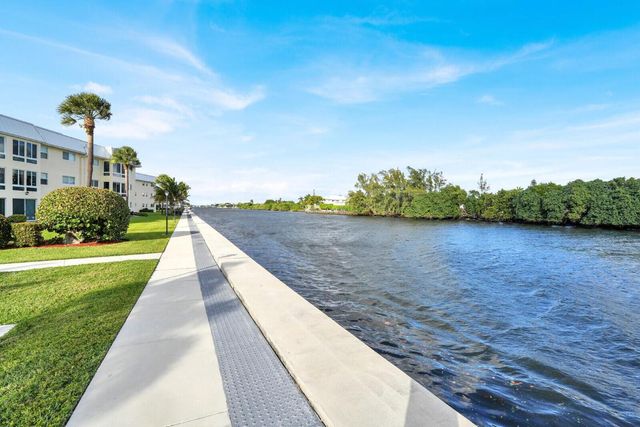 32 Colonial Club Drive 203, Boynton Beach, FL 33435