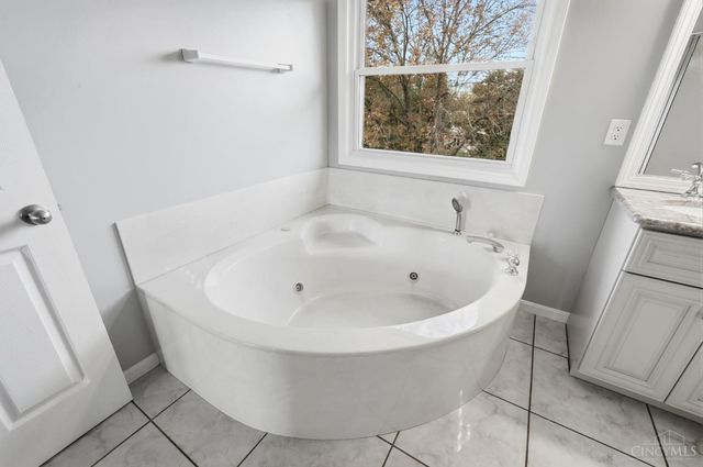 4368 Stone Trace Lane, Liberty Twp, OH 45011