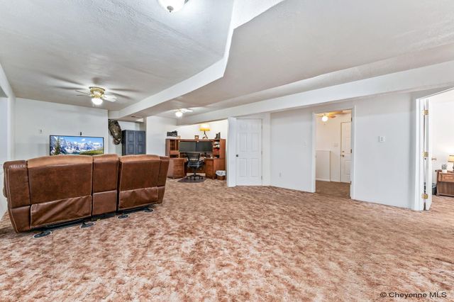 5000 ATLANTIC DR, Cheyenne, WY 82001
