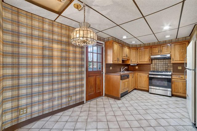 41 Devoe Street, Dobbs Ferry, NY 10522