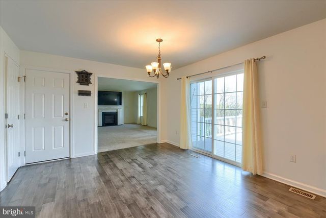 7050 BEAVER SPRING RD, Harrisburg, PA 17111