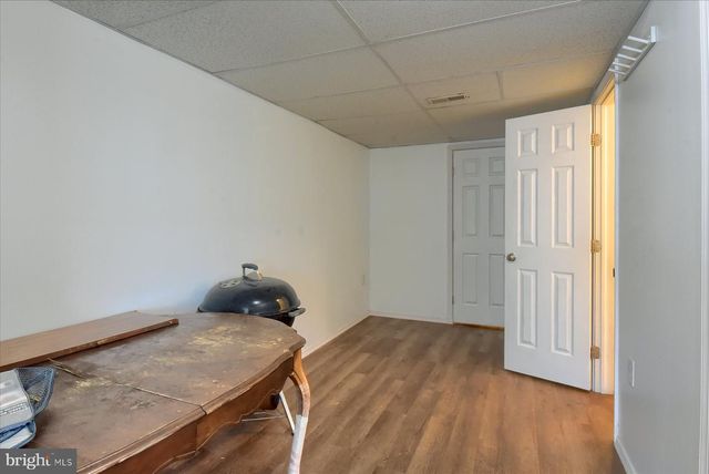 7050 BEAVER SPRING RD, Harrisburg, PA 17111