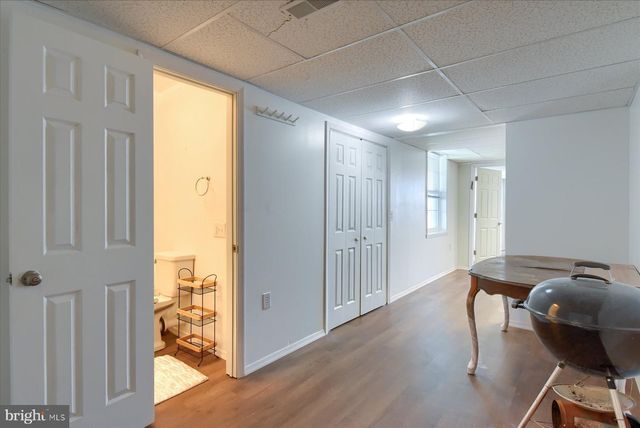 7050 BEAVER SPRING RD, Harrisburg, PA 17111