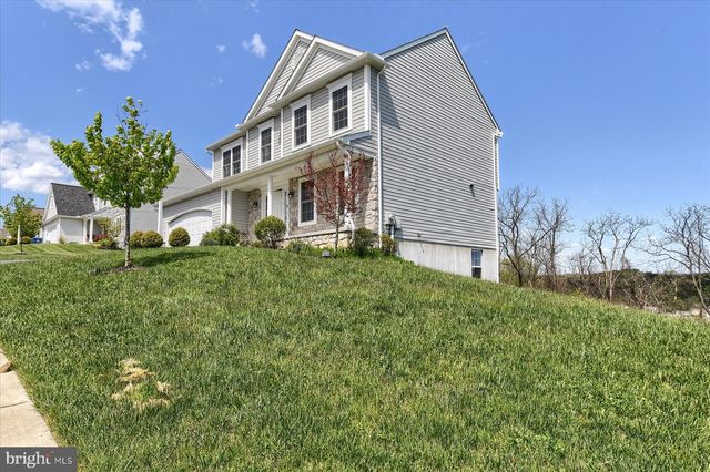 7050 BEAVER SPRING RD, Harrisburg, PA 17111
