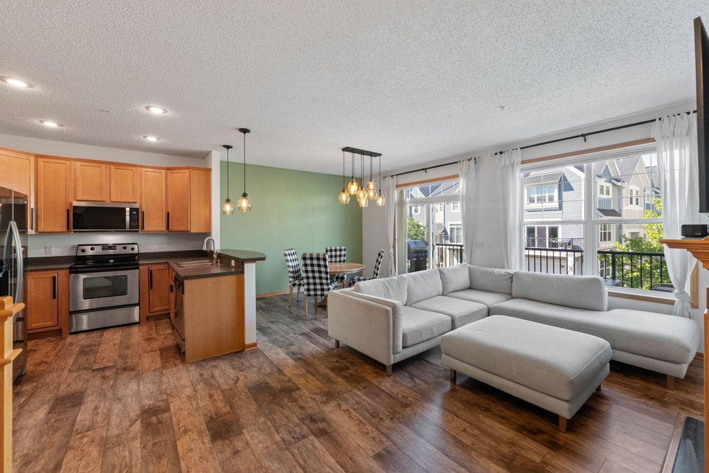 15593 Early Bird Circle 307, Apple Valley, MN 55124 — photo 4