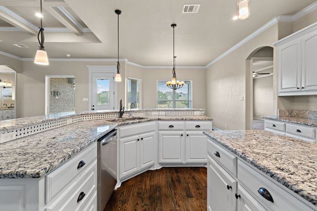 337 Kenyon Court, Granbury, TX 76049