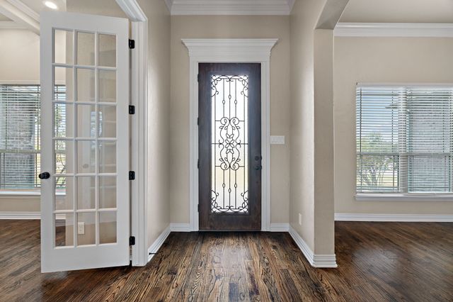 337 Kenyon Court, Granbury, TX 76049