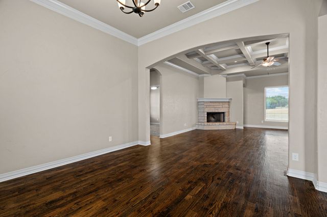 337 Kenyon Court, Granbury, TX 76049