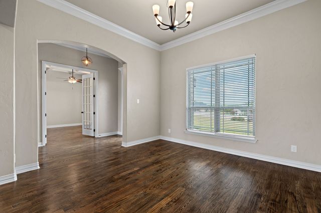 337 Kenyon Court, Granbury, TX 76049