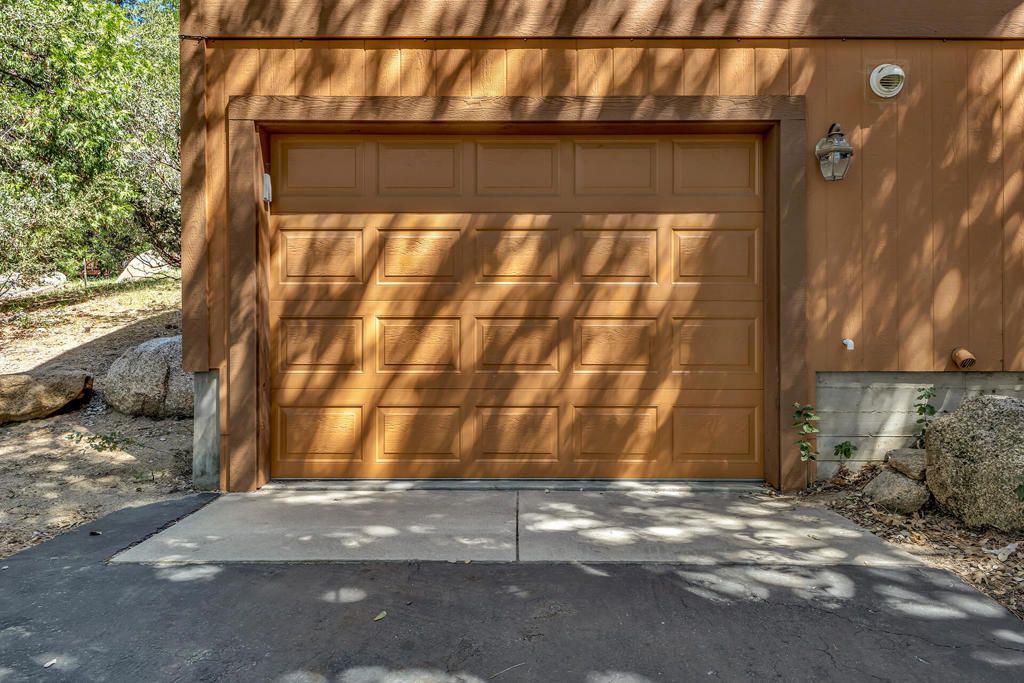 Image 34 of property listing at 25860 Sunset View Drive, Idyllwild, CA 92549