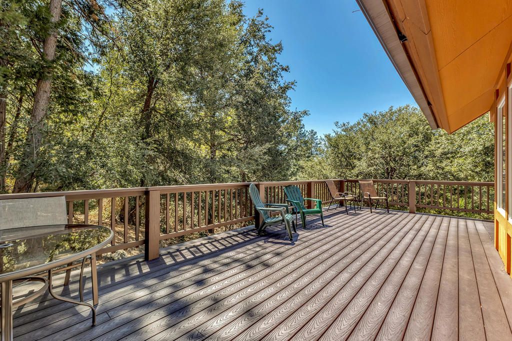 Image 38 of property listing at 25860 Sunset View Drive, Idyllwild, CA 92549