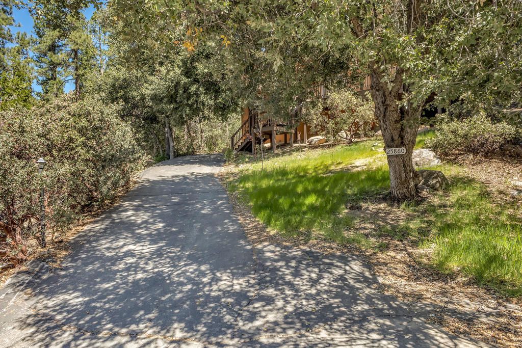 Image 44 of property listing at 25860 Sunset View Drive, Idyllwild, CA 92549