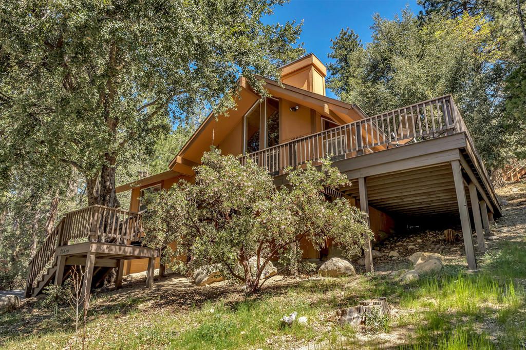 Image 45 of property listing at 25860 Sunset View Drive, Idyllwild, CA 92549