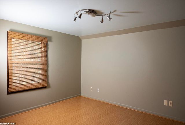 48315 Walden Road, Macomb, MI 48044