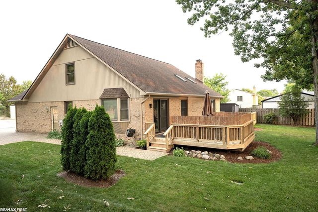 48315 Walden Road, Macomb, MI 48044