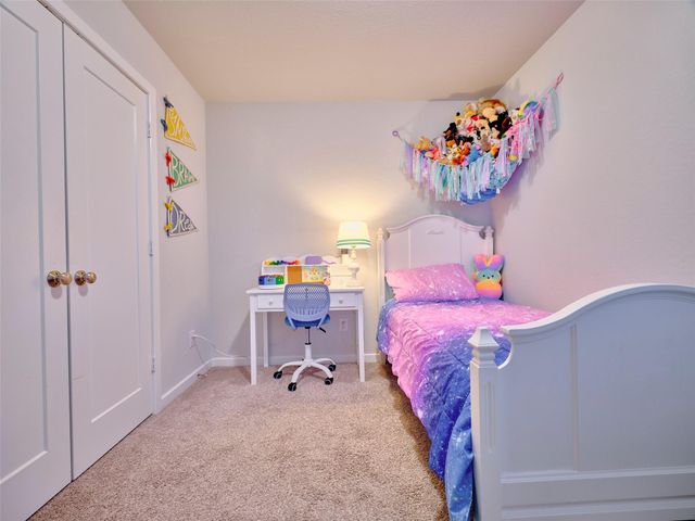 400 Beken Cove Lane, La Porte, TX 77571