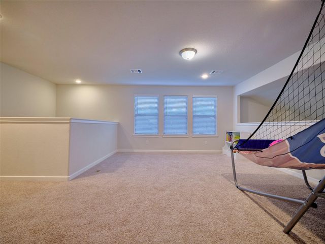 400 Beken Cove Lane, La Porte, TX 77571