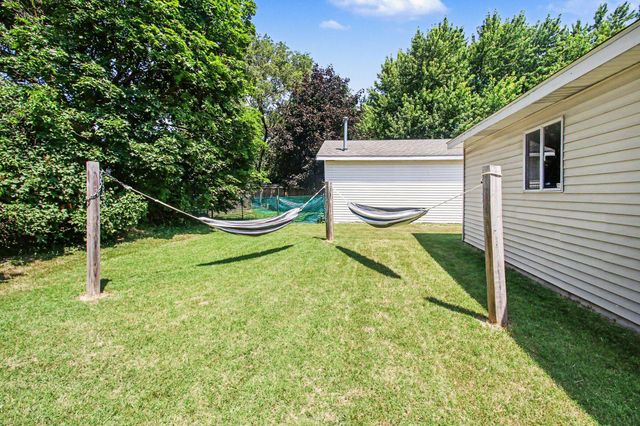 300 N Ottawa Street, Zeeland, MI 49464