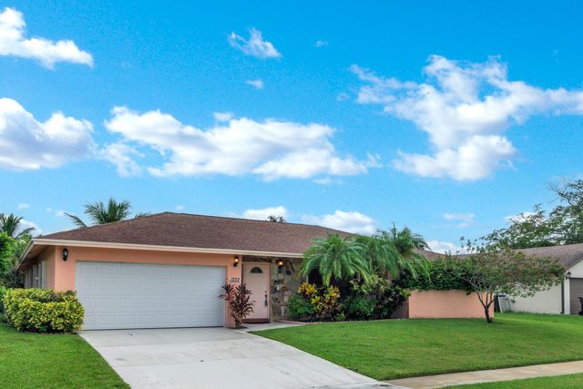 1222 Essex Drive, Wellington, FL 33414