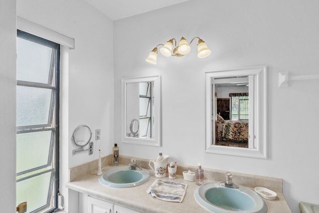 1222 Essex Drive, Wellington, FL 33414