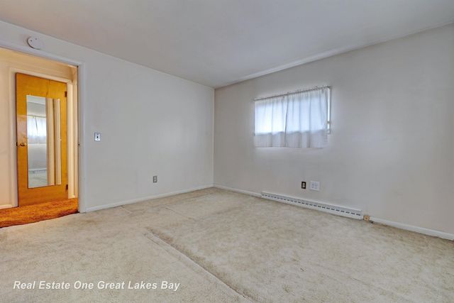 8730 Chesaning Road, Chesaning, MI 48616