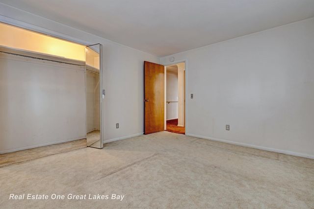 8730 Chesaning Road, Chesaning, MI 48616