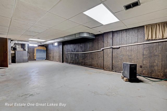 8730 Chesaning Road, Chesaning, MI 48616