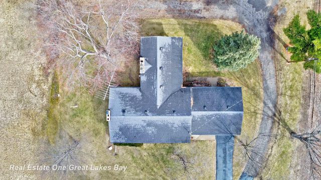 8730 Chesaning Road, Chesaning, MI 48616