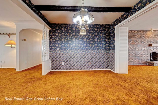 8730 Chesaning Road, Chesaning, MI 48616