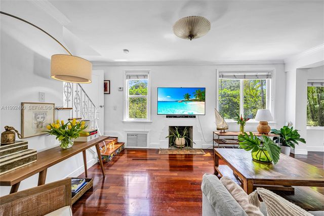 1601 SW 11th Ter, Miami, FL 33135