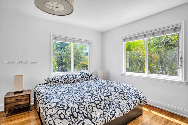 1601 SW 11th Ter, Miami, FL 33135