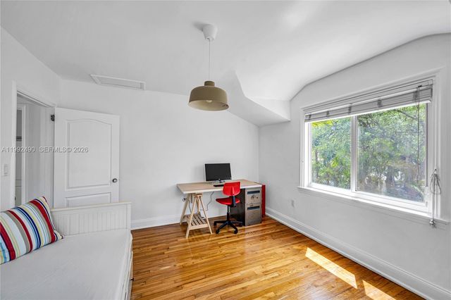 1601 SW 11th Ter, Miami, FL 33135