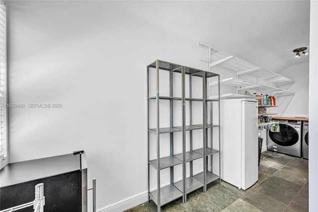 1601 SW 11th Ter, Miami, FL 33135