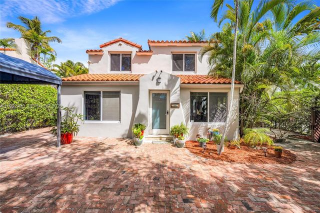 1601 SW 11th Ter, Miami, FL 33135