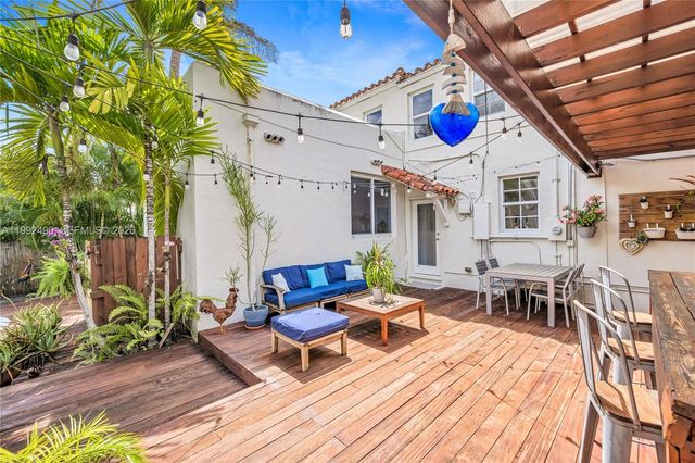 1601 SW 11th Ter, Miami, FL 33135