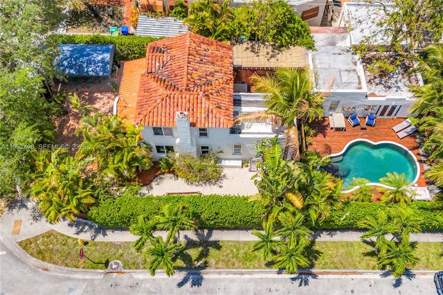 1601 SW 11th Ter, Miami, FL 33135