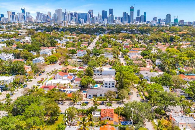 1601 SW 11th Ter, Miami, FL 33135