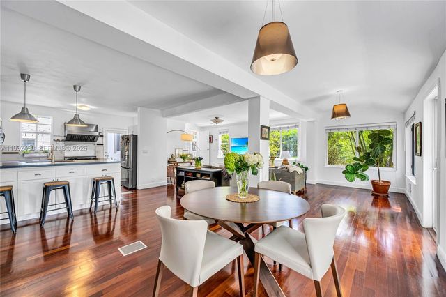 1601 SW 11th Ter, Miami, FL 33135