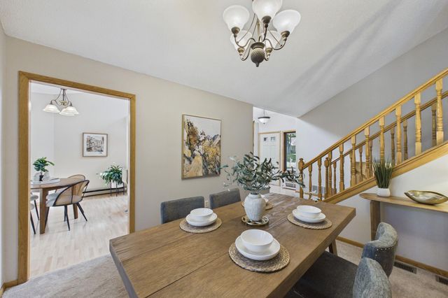 9137 Polaris Lane N, Maple Grove, MN 55369