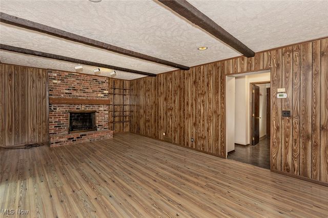 32650 Stony Brook Lane, Solon, OH 44139