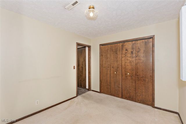 32650 Stony Brook Lane, Solon, OH 44139