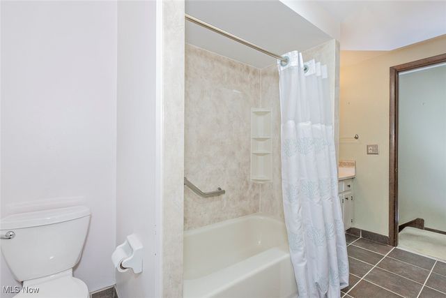 32650 Stony Brook Lane, Solon, OH 44139