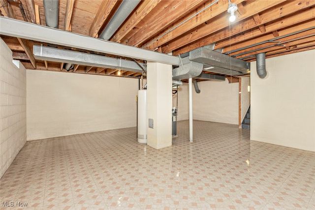 32650 Stony Brook Lane, Solon, OH 44139